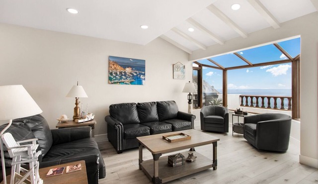 2B | 2B Villa, 6-seat cart, panoramic ocean views, AC