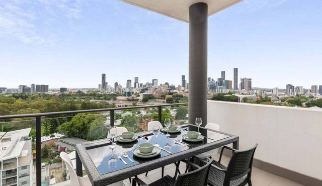 2B Golf Parkside Panoramic CityView/TopFloor/FreeP