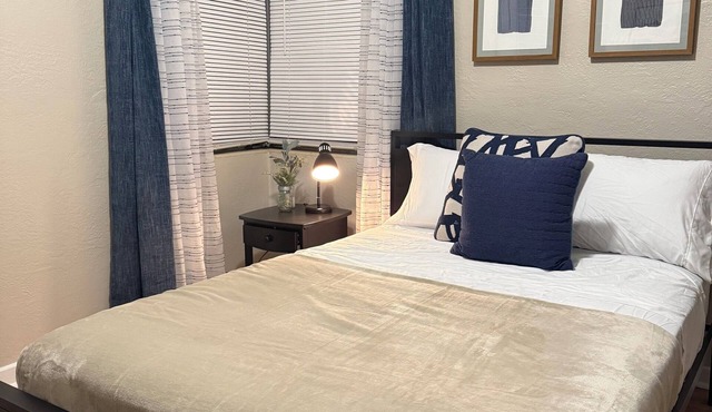 2ba/1bd - College Park, Orlando. Minutes from ORMC & Advent Health Hospitals