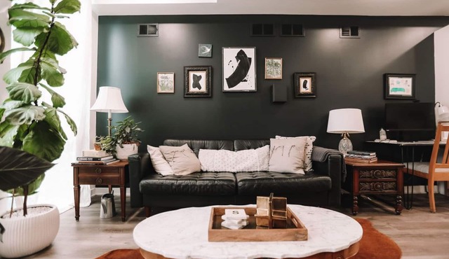 2BD 1.5BA Retreat w/dedicated office space