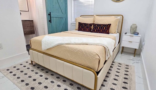 2bd/2ba Remodled near Winter Park/Hospitals/Downtown + fast wifi