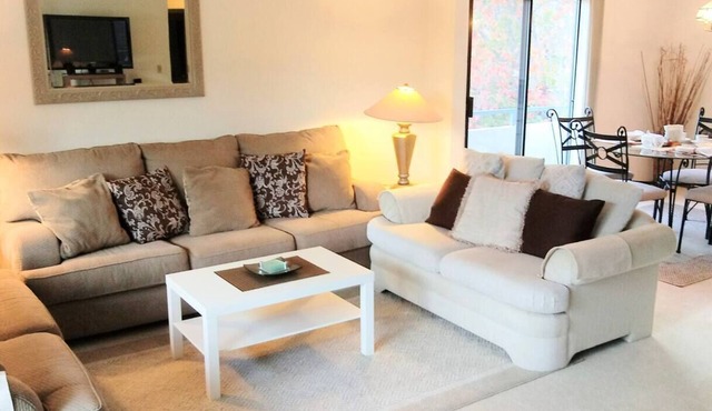 2bd/2ba SuperBowl Spacious ~1400 sqft Housing,~6 mi to Levi Staduim, Santa Clara