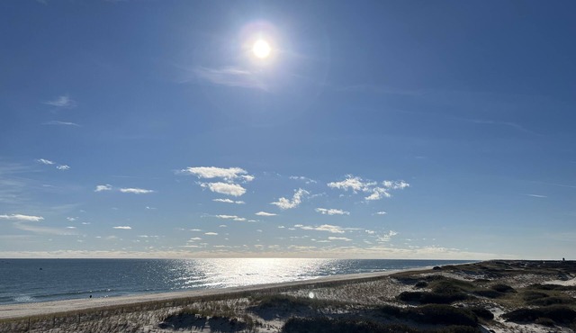 2BD 2BTH - Private OCEANFRONT & POOL Amazing Bay and Park View