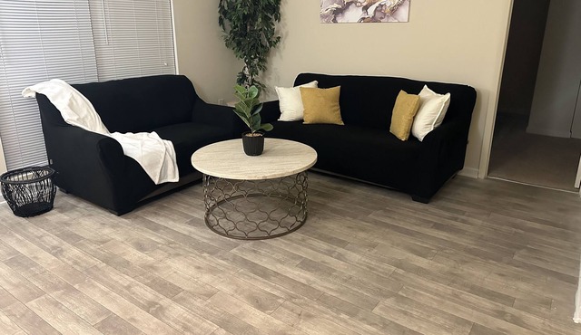 2Bd Apartment Near Interstate 15 Mins to Almost Anywhere