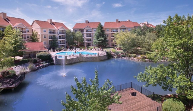 2BD Deluxe/Branson - w/Pools, Barbecue, Gym!