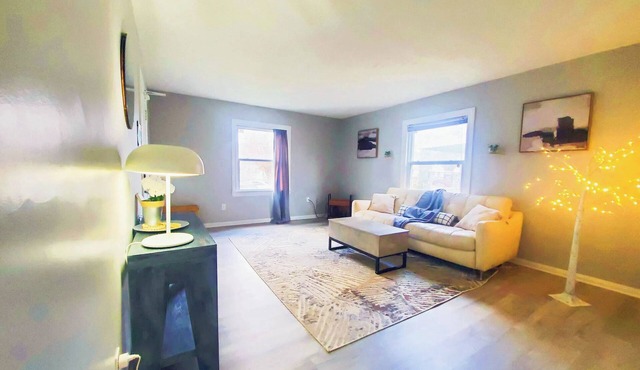 2BD Unit/K Bed@Central Louisville