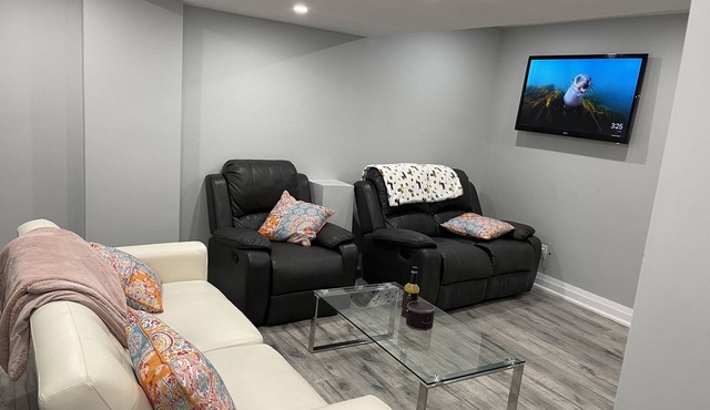 2Bdrm Basement Apartment Available In A Nice Neighborhood