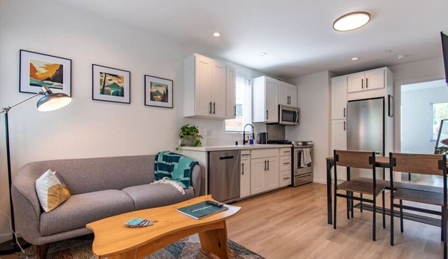 2bdrm New Build in Central Location