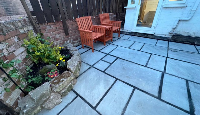 2bed - Garden-pets-freeparking-m1connections