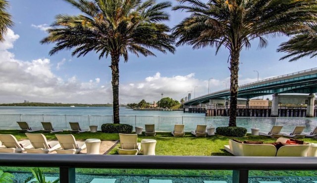 2Bedroom-2Bathroom Canal Front with Terrace. Walk to Bal Harbour Beach