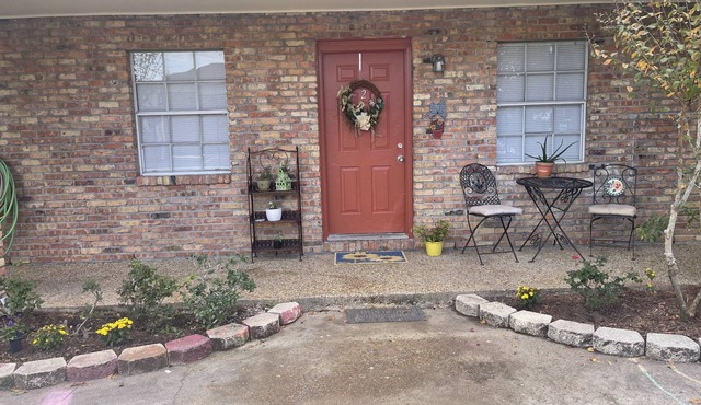 2bedroom apartment near the beach