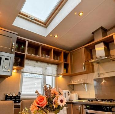 2Bedroom Comfy & Cosy family loving Home