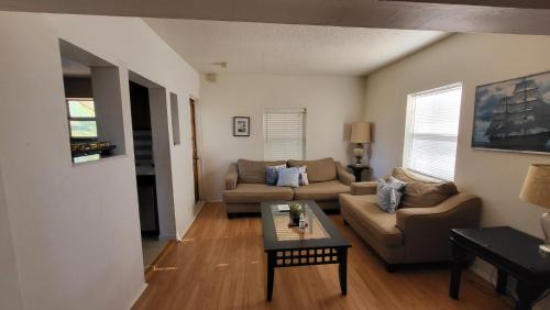 2BR 1BA Condo in Roosevelt Row Arts District