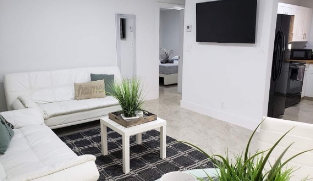 2BR/1BA❀Near FLL Beach, Las Olas, Nightlife & Airport