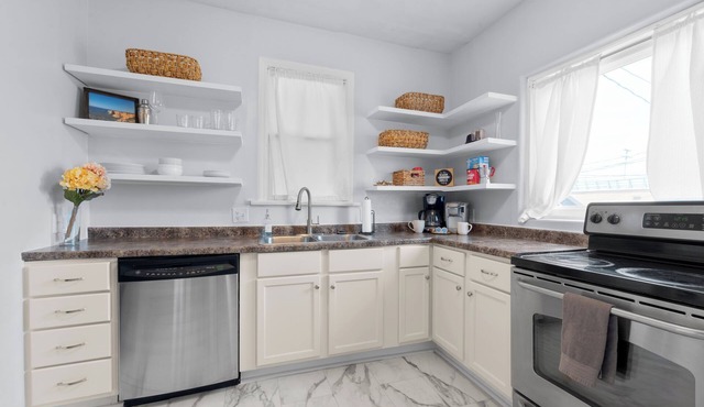 2BR/1BA Near OSU - Historic Charm & Modern Comfort