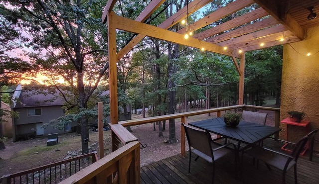 2BR/2.5BA Condo w/Shaded Balcony, Pool Steps Away, Lake Access Minutes Away