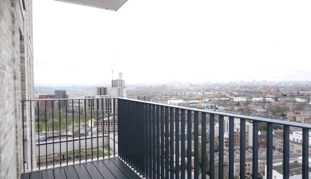 2br-360 Views-balcony-parking-wifi-smarttv