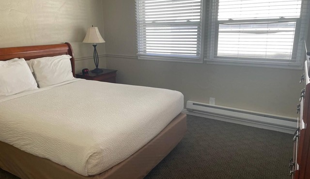 2BR 3QB Condo Walk 2 min Ski Lift 7 min Main St