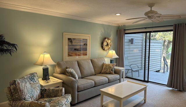 2BR 5 Star Value Wifi Closest to Beach 114 The Greens Keyless entry