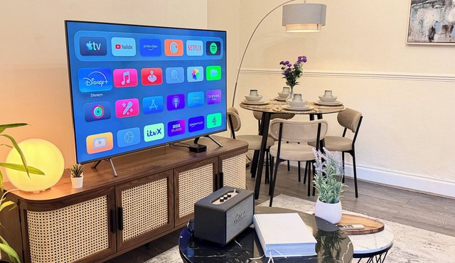 2BR Apartment, Fast Wi-Fi, Apple TV & Netflix, 20 Off Long Stays