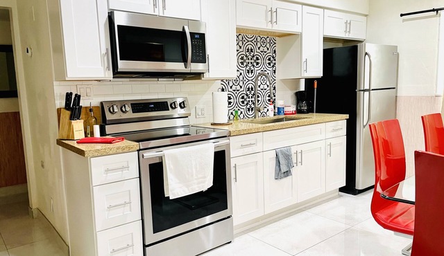 2BR,Apartment,Sale,LasVegas,STRIP,nextLVCC,BOOK,Sale,best location