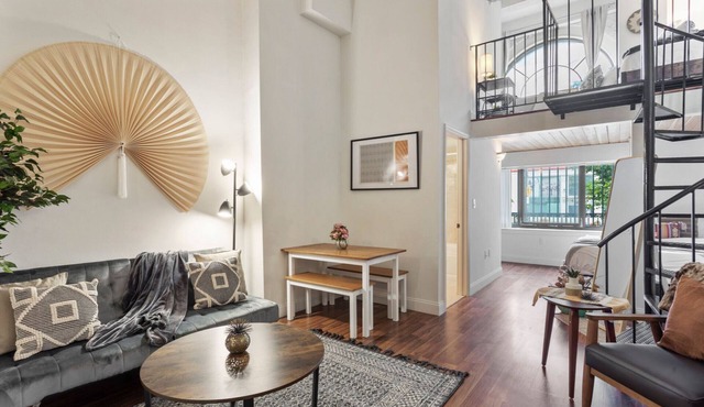 2BR Apartment w Gym, Garden, Target Next door