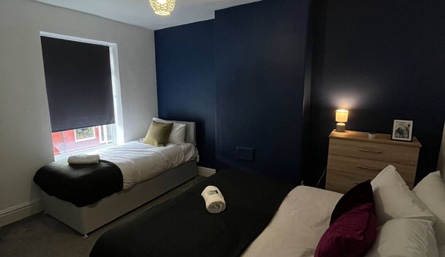 2BR Apt By Eason Stays Short Lets Warrington