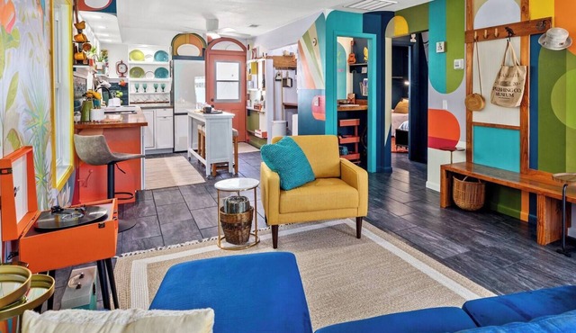 2BR Art Retreat w/King Bed 15 Min to Beaches Near Bay, Dining, and Shops