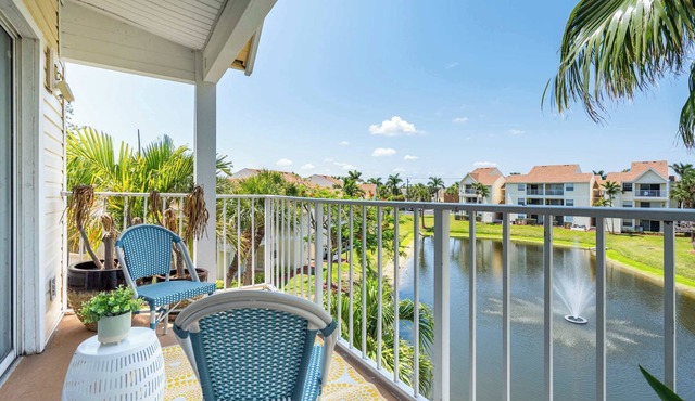 2BR Beach Getaway - Pool, Gym, Near Space Coast