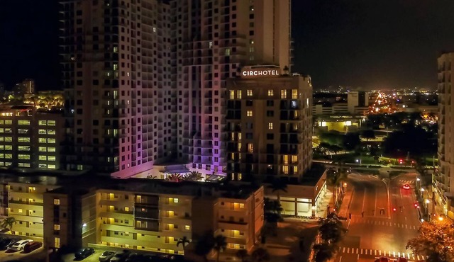 2BR Condos at The Circ by Hosteeva