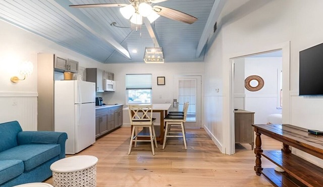 2BR Cottage | Porch | Outdoor Pools | Free Parking | Onsite Dining | Near Beach