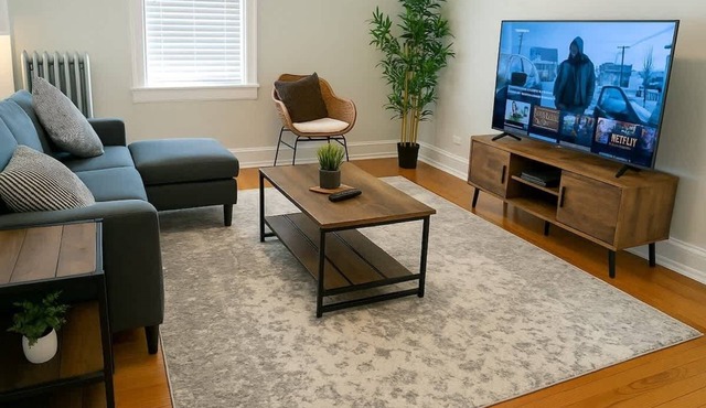 2BR Cozy & Functional Unit