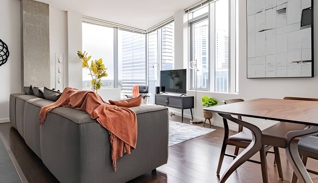 2BR+Den Penthouse | Bellevue | Sophari Towers F