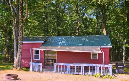 2BR Eagles Nest Cottage