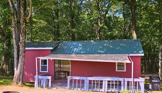 2BR Eagles Nest Cottage