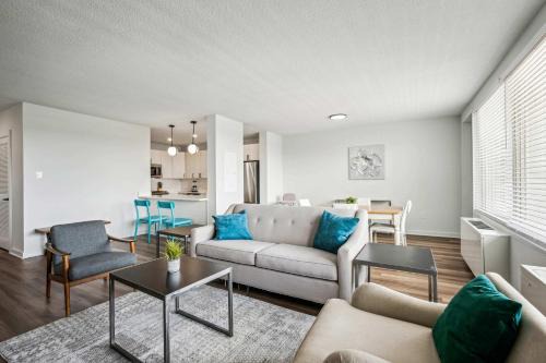 2BR Executive Retreat Near DC & Airport