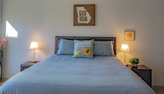 2BR Fully Furnished Apartment - Great location in Midtown