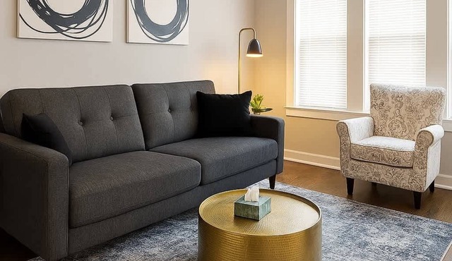 2BR Getaway - Comfy & Ready