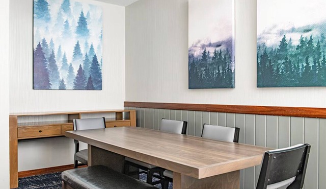 2BR Glacier Canyon Suite - Family-Friendly