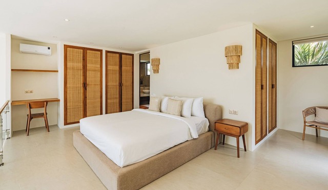 2BR Hidden Gem in Seseh – Short Trip to the Beach