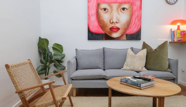 2BR Home with Private Backyard, Free Parking, Fast Wi-Fi - 3-Min Walk to Yarraville Village