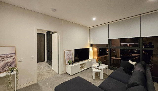 2BR Luxury Homebush APT Near Olympic Park & Sydney
