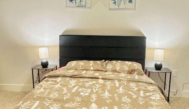 2BR Modern 2mi to Six Flags, La Cantera & Dining