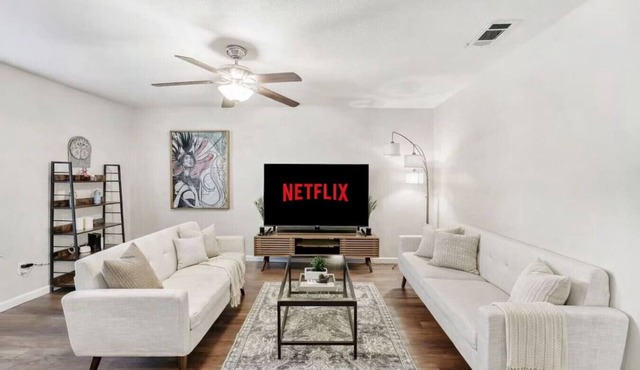 2BR Pet-friendly South Austin home - Austin Casa