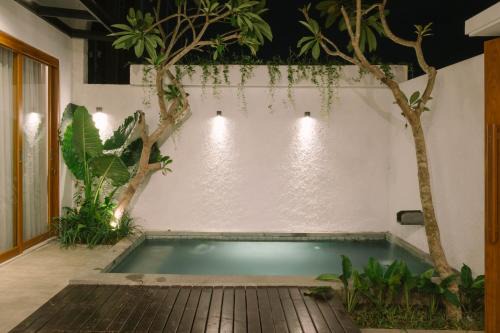 2BR Private Pool Beach Villa Near Sanur & Ubud