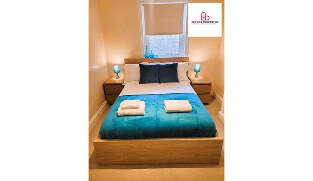 2BR Stunning Apartment with Garden Low Rates!