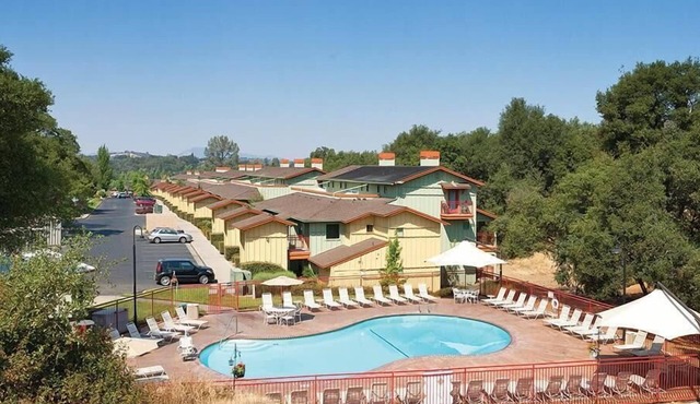 2br Unit Family Vacation-Outdoor Fun & Golf!