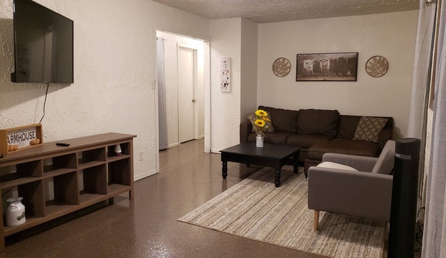 2br updated private entrance upstairs