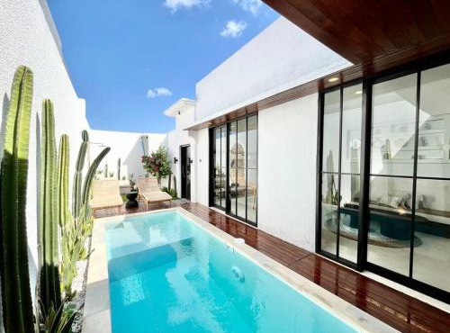 2BR Villa The Three Cactuses Stylish Mediteranian 5mins to Sanur Beach