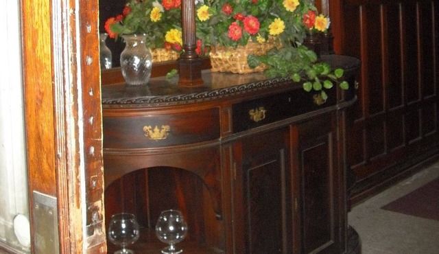 2F Beautiful Bright Park View One-Bedroom Suite w/ Breath taking Views